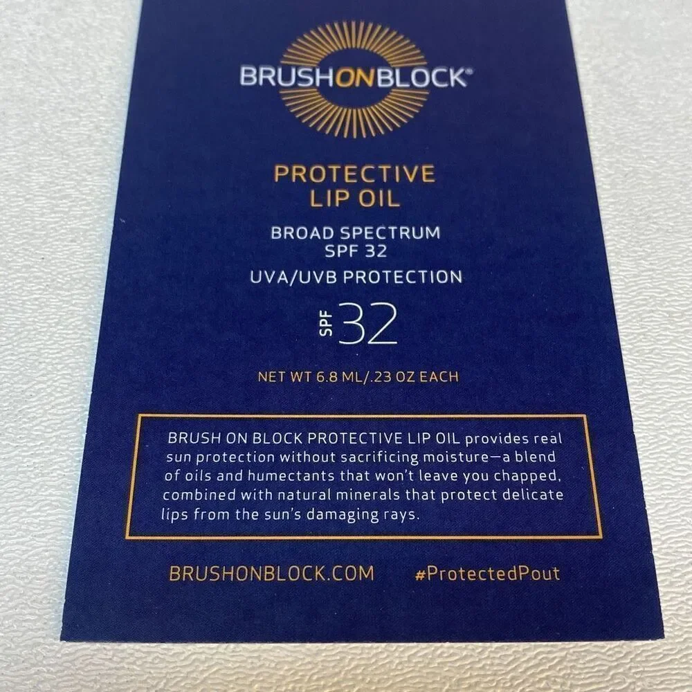 Brush on block Protective‎ Lip Oil SPF 32 pack of 2 .23oz each Exp: 2025